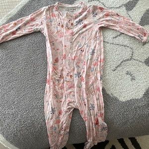 Magnetic Me | Felines and Flower Footies